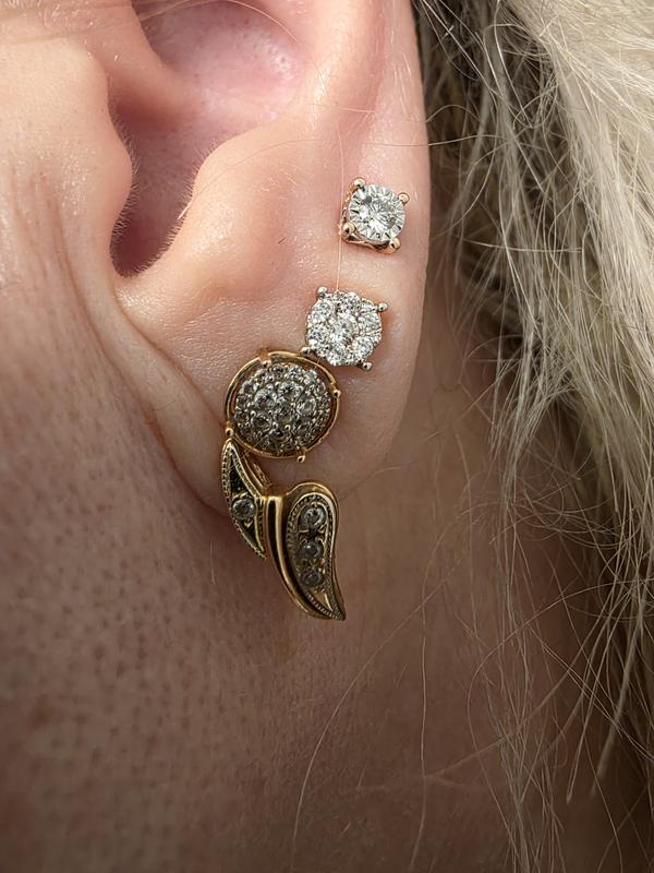 Customer carousel item 1.