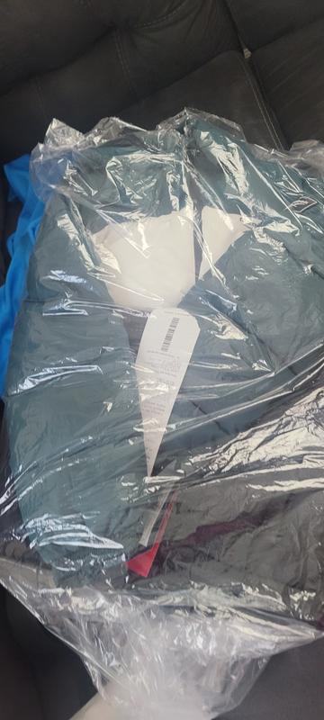 It's a gift so i didn't open it all the way