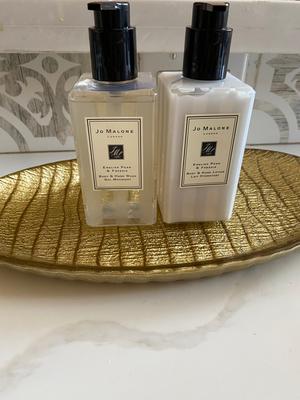 Jo Malone London English Pear & Freesia Body & Hand Lotion