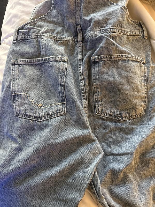 Customer carousel item 1.