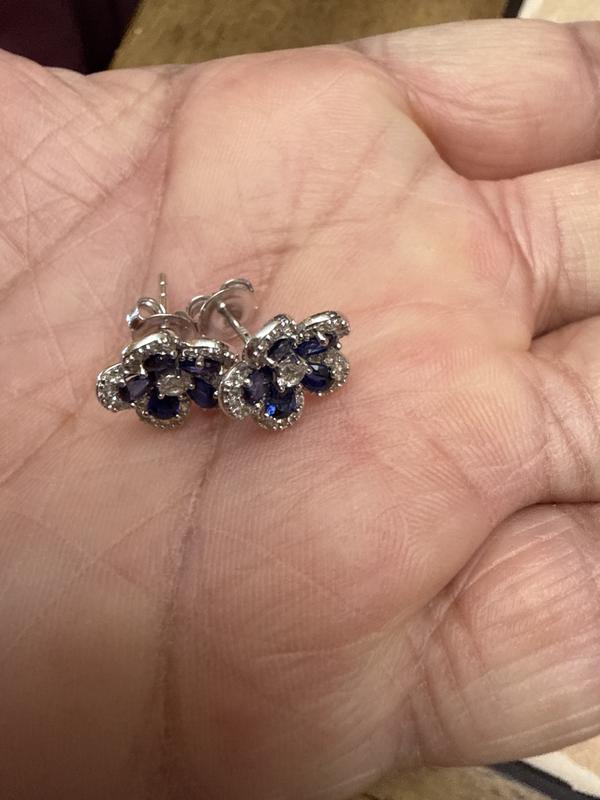 Customer carousel item 1.