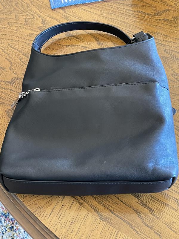 Zippered outside compartment