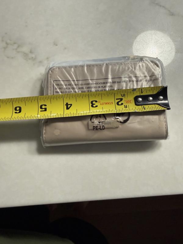 Customer carousel item 1.