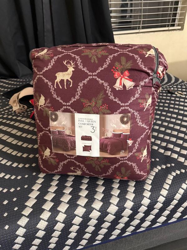 Customer carousel item 3.