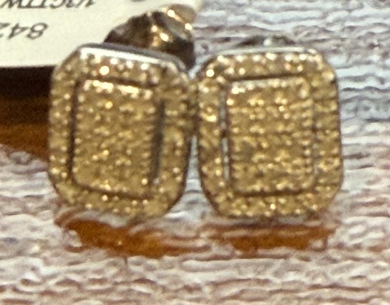 Customer carousel item 2.