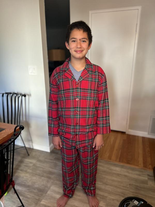 My son loves it ( he is 5’2 and 120 pounds )