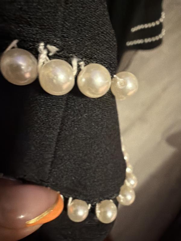 Pearls missing in 2 places and no replacements