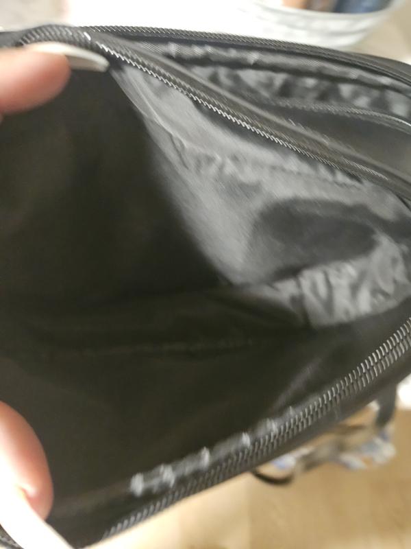 Customer carousel item 16.