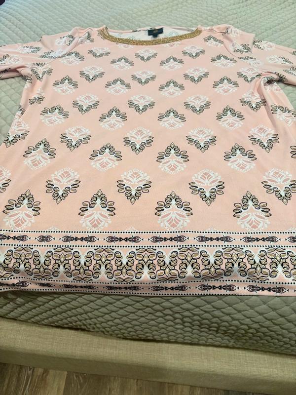 Customer carousel item 14.