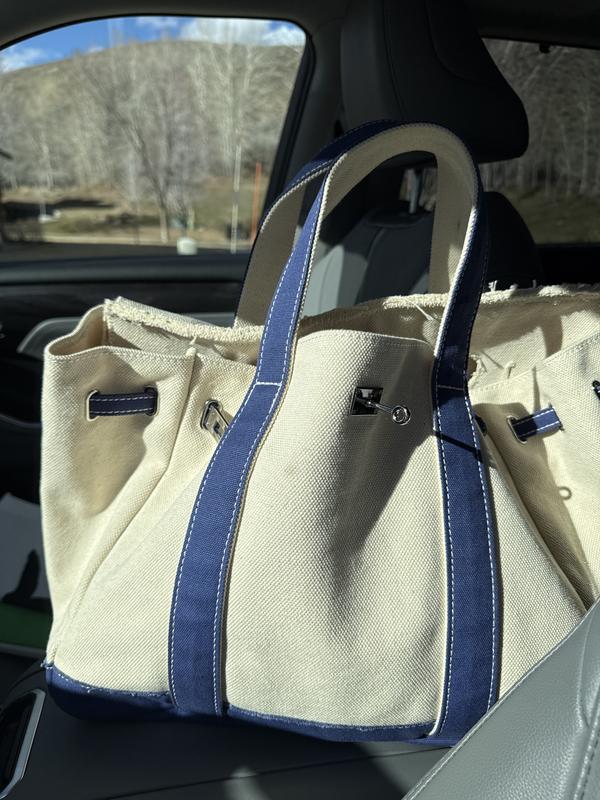 Customer carousel item 1.