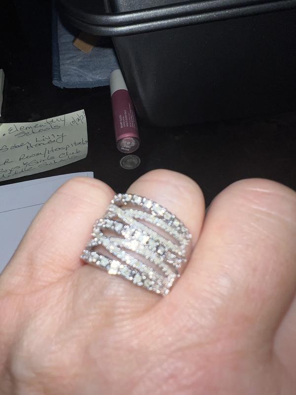 Beautiful piece for any occasion