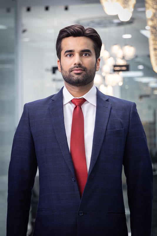 Really awesome fittings it’s size 42L I’m 6.2 feet