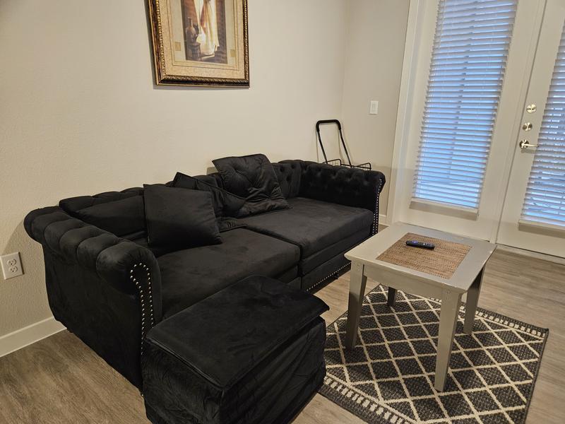 Customer carousel item 1.