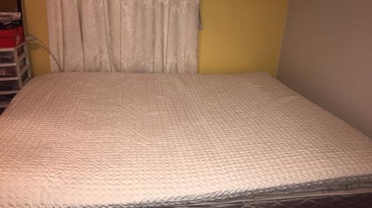 I have a queen size bed and this item covers the entire bed perfectly.