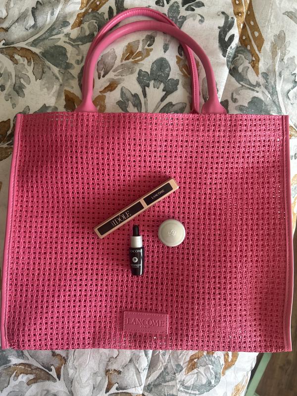 Contents of gift with purchase not full size as advertised
