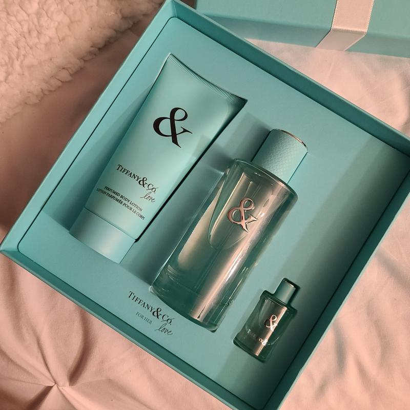 香水(女性用) Tiffany & Co. Love Perfume Set Tiffany & Co. Tiffany Love 3 Piece Gift Set Eau de Parfum