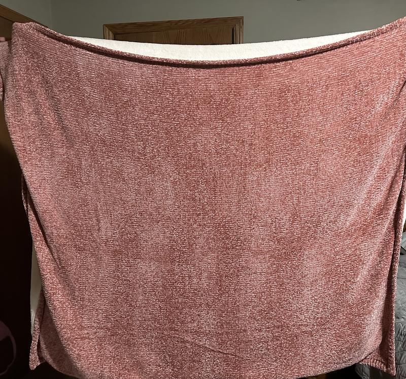 Nice large throw size