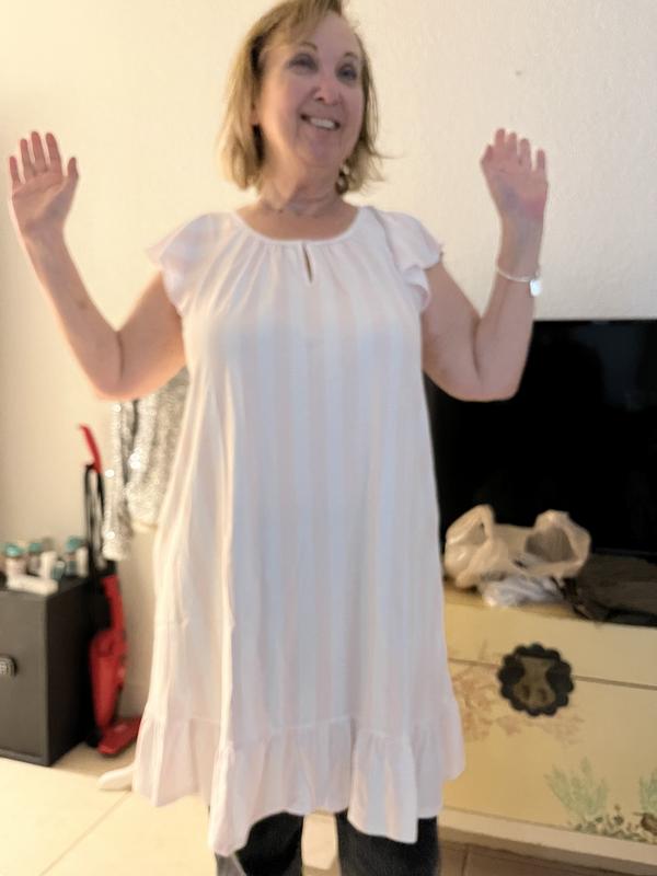 Customer carousel item 6.