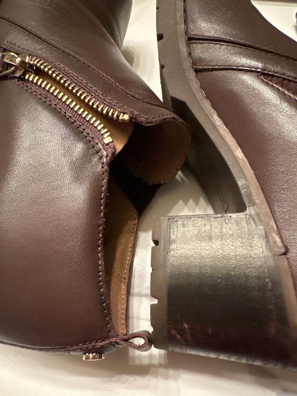 Easily scratched heel.