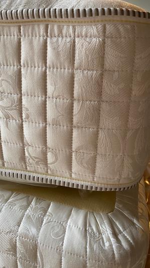 High quality beautiful bed set