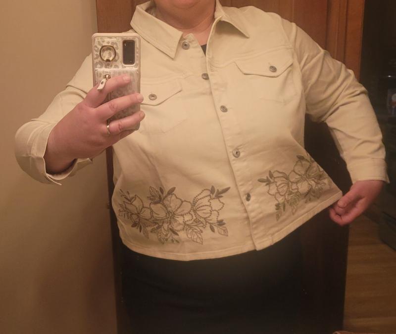 Customer carousel item 4.