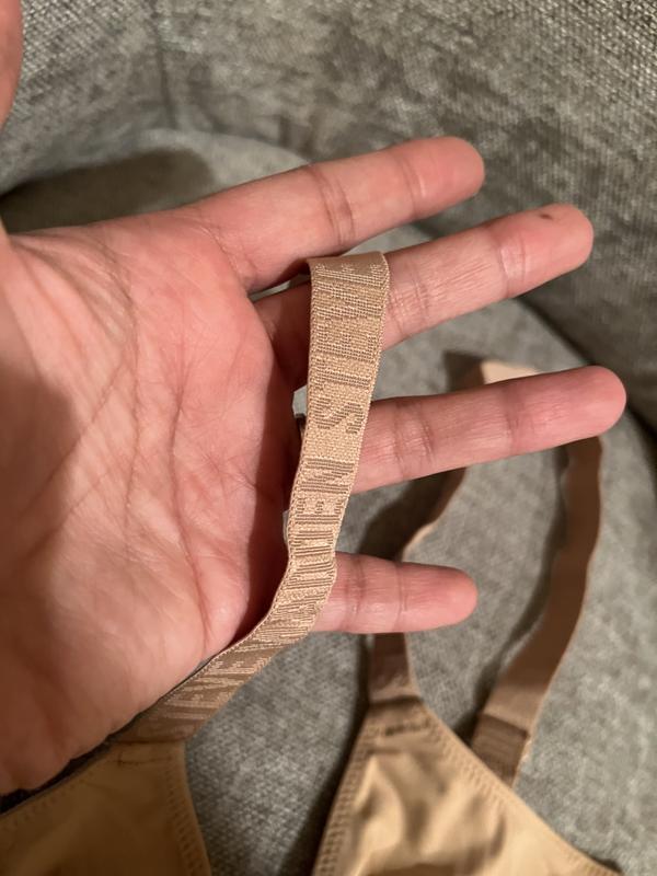 Wide straps that stay in place