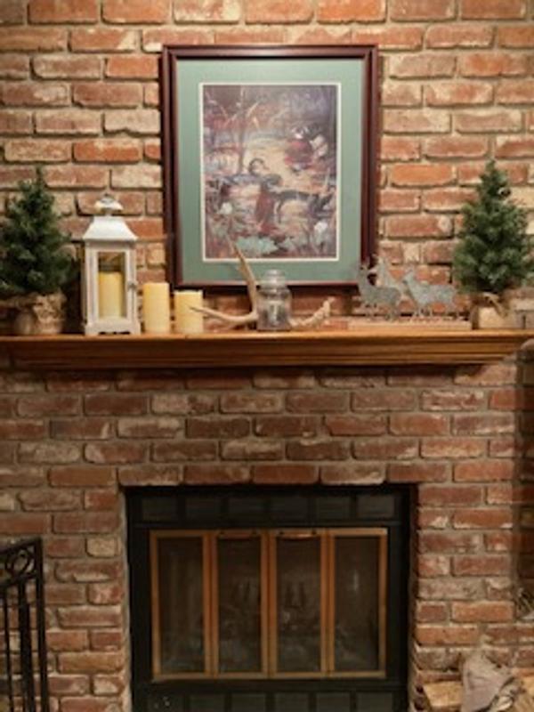 Winter mantel decor.