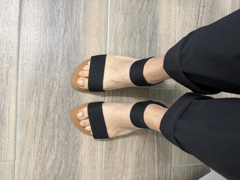 Customer carousel item 11.