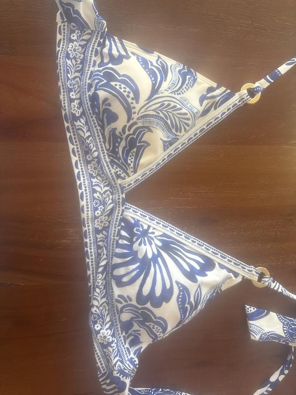 Customer carousel item 3.