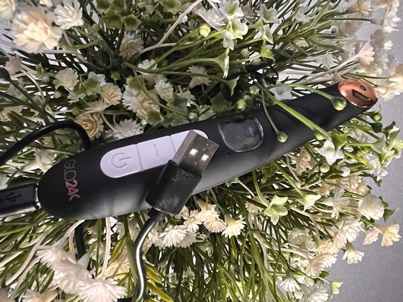 Customer carousel item 4.