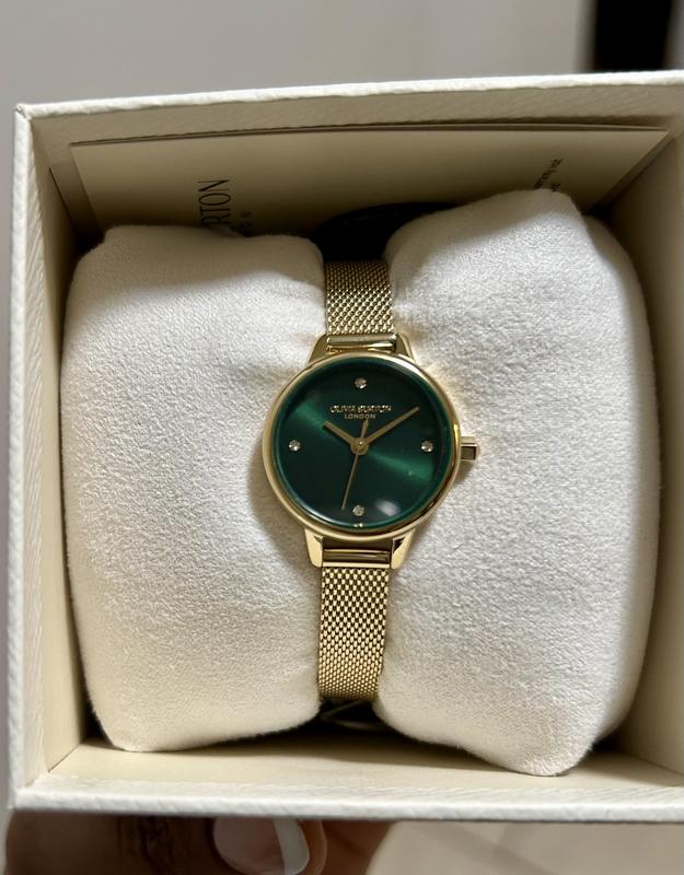 It came beautifully packaged and is perfect for gifting.