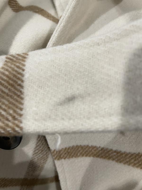 Customer carousel item 8.