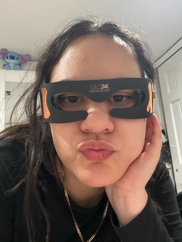 Customer carousel item 3.