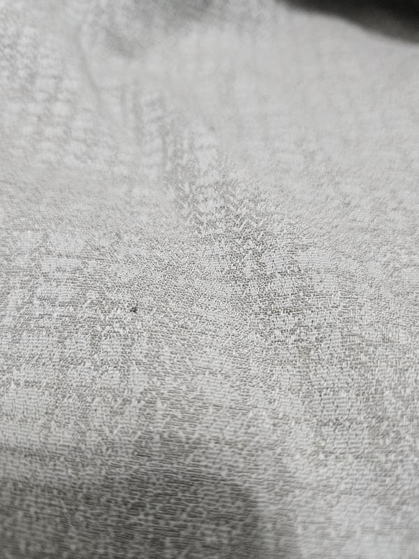 Thread pulls and pilling