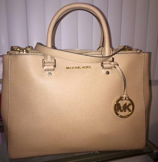 Michael Kors Large Sutton in Dark Khaki