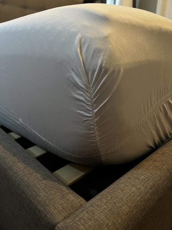 Love love love the reinforced thick edges!