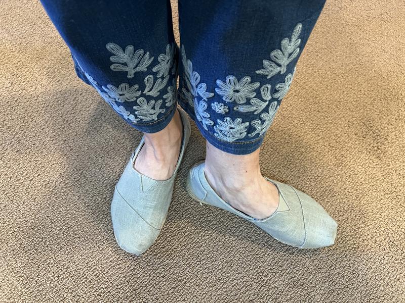 Crops often look best with heels!