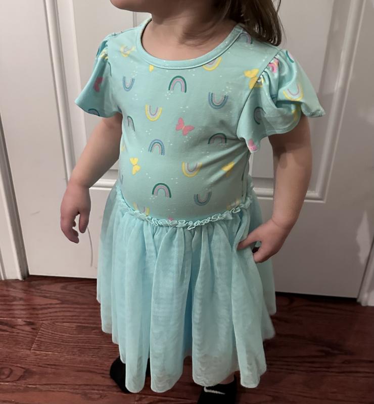 Lightweight and stretchy