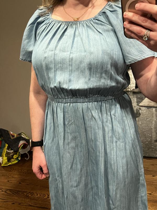 Close up of bunched top