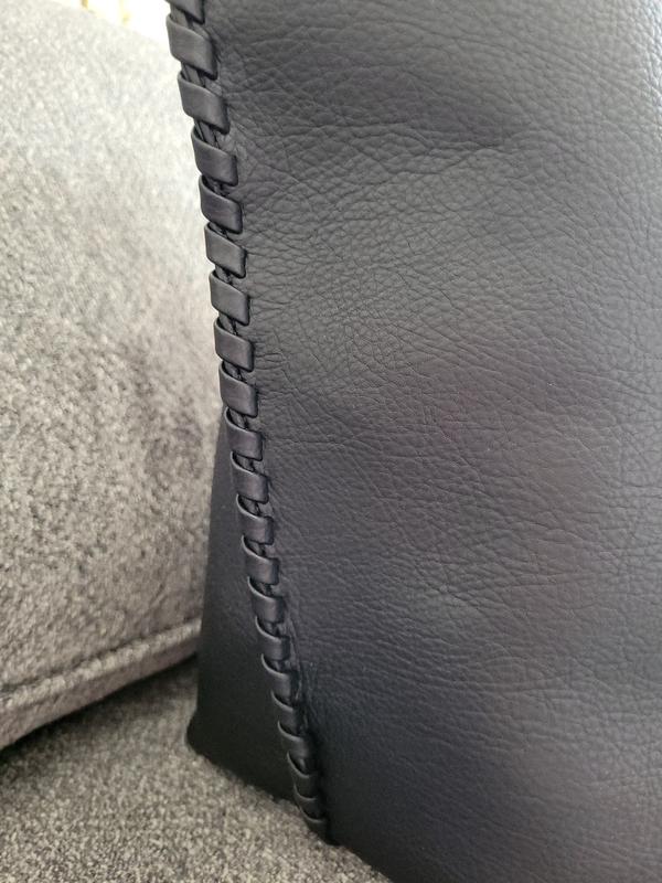 Photo from ReviewMom