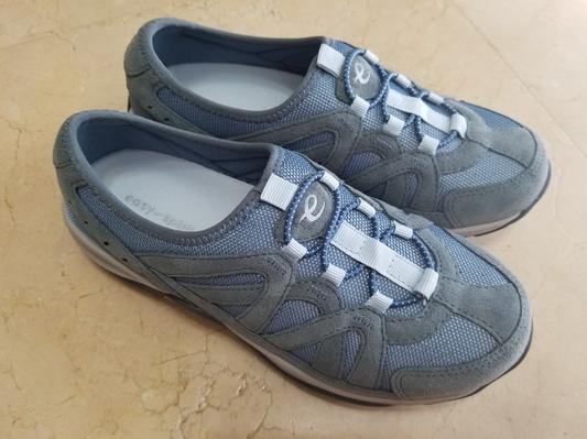 Easy Spirit Explorie Shoes