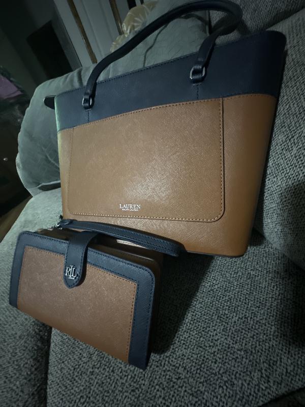 Purse and watching wallet