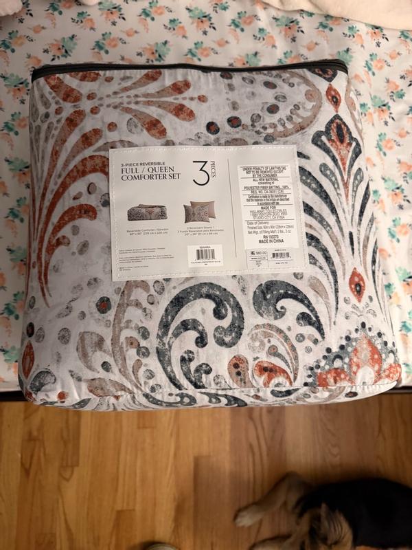 Customer carousel item 11.
