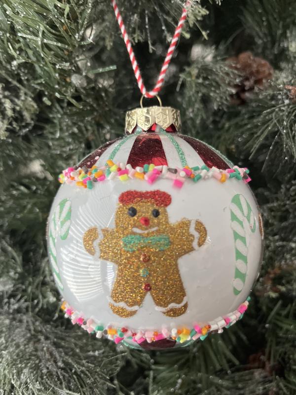 Both Ornaments are super cute!