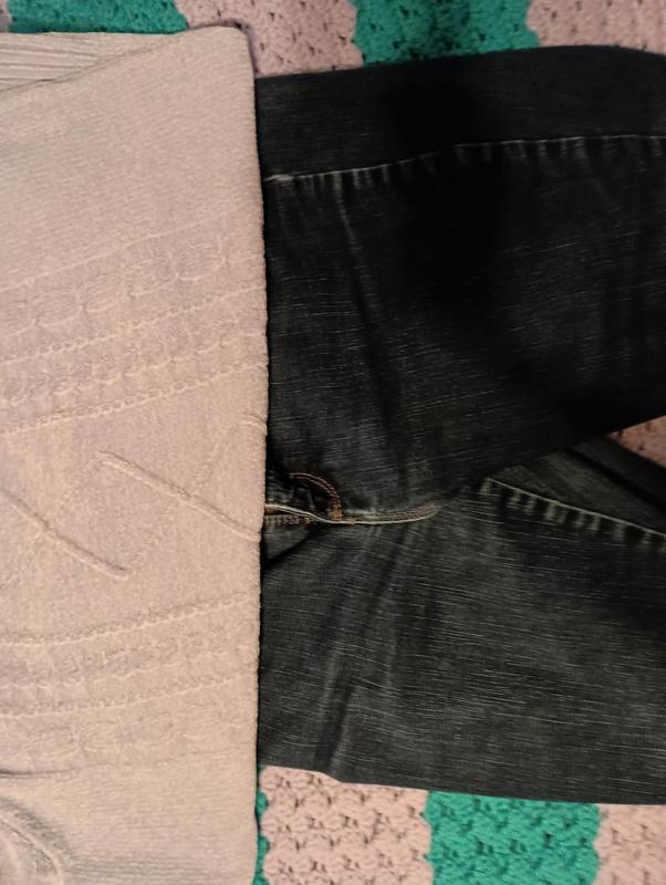 Looks great with jeans!