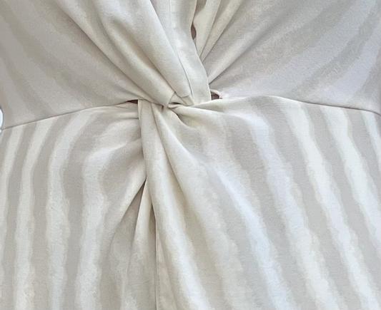 The gap where it knots