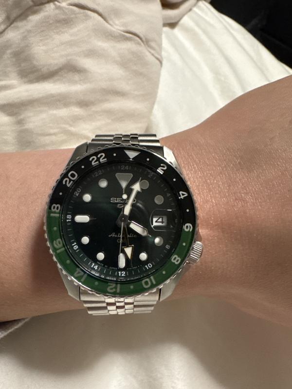 Men's Automatic 5 Sports Stainless Steel Bracelet Watch 42.5mm SSK035