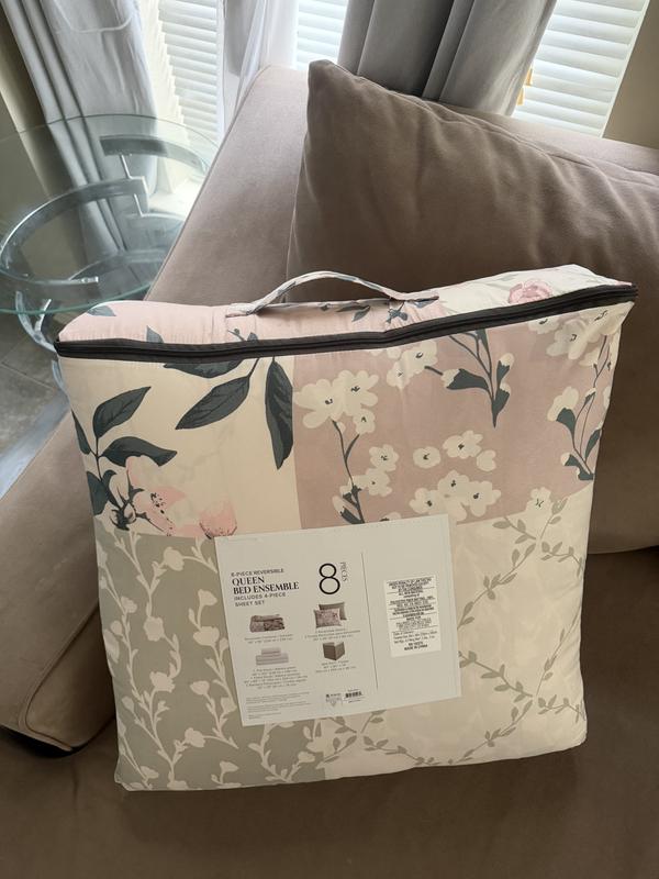 Customer carousel item 6.