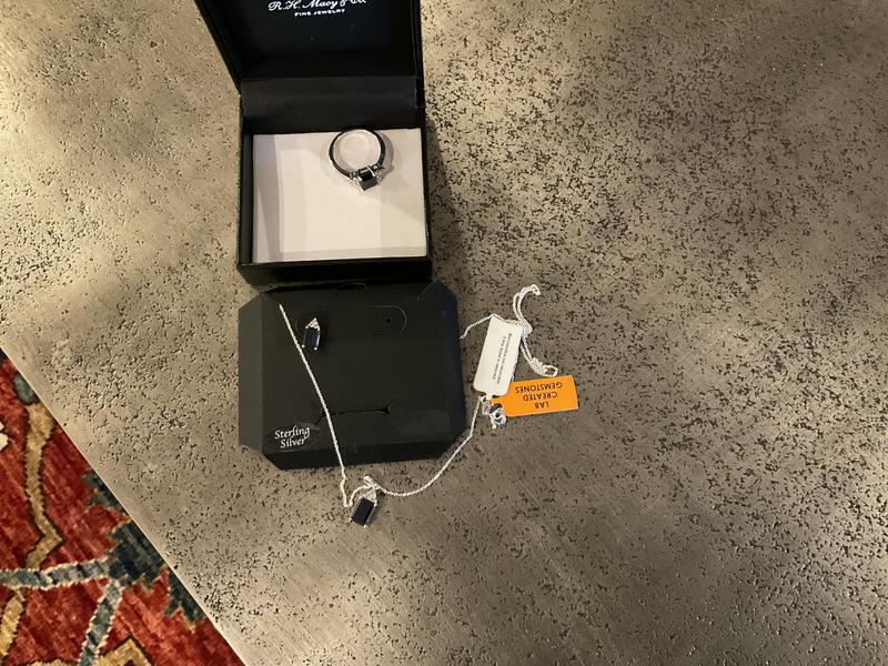 Customer carousel item 1.