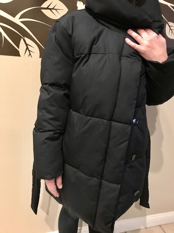 Picture to show length of sleeve and fit